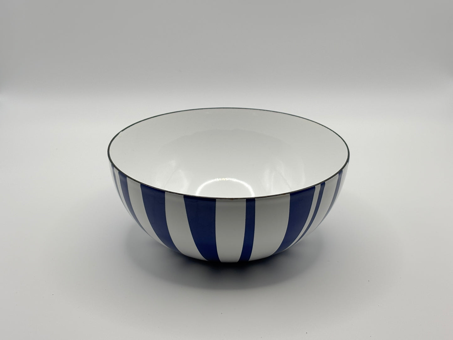 Cathrineholm Enamel Bowl, Navy Stripe